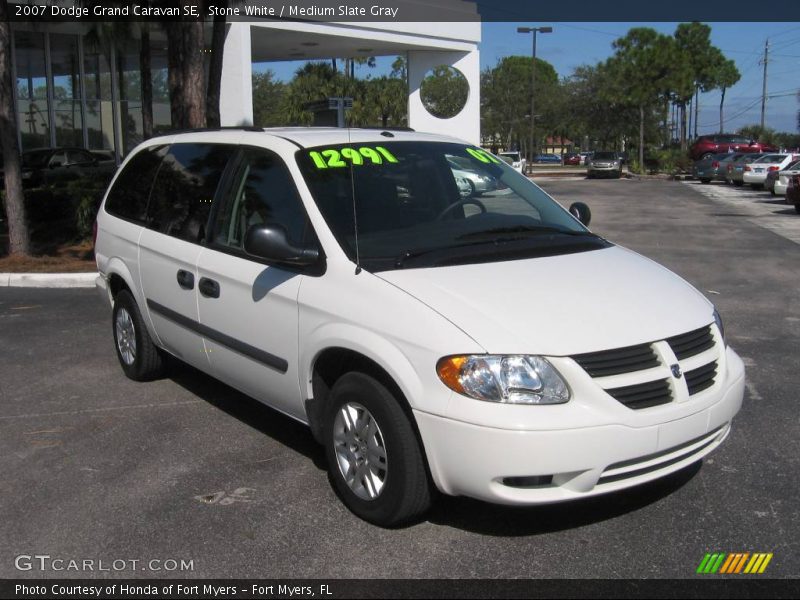 Stone White / Medium Slate Gray 2007 Dodge Grand Caravan SE