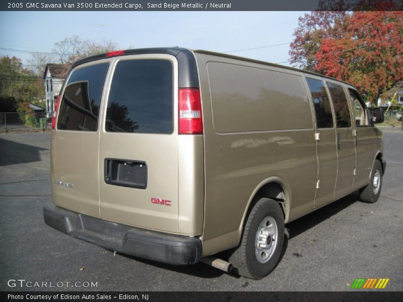 Sand Beige Metallic / Neutral 2005 GMC Savana Van 3500 Extended Cargo