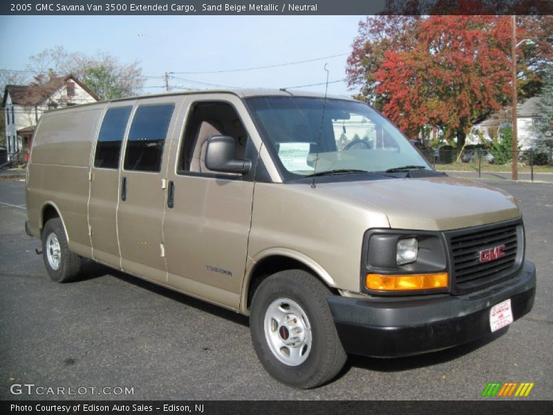 Sand Beige Metallic / Neutral 2005 GMC Savana Van 3500 Extended Cargo