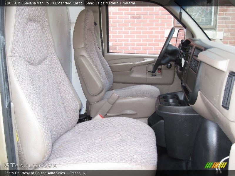 Sand Beige Metallic / Neutral 2005 GMC Savana Van 3500 Extended Cargo