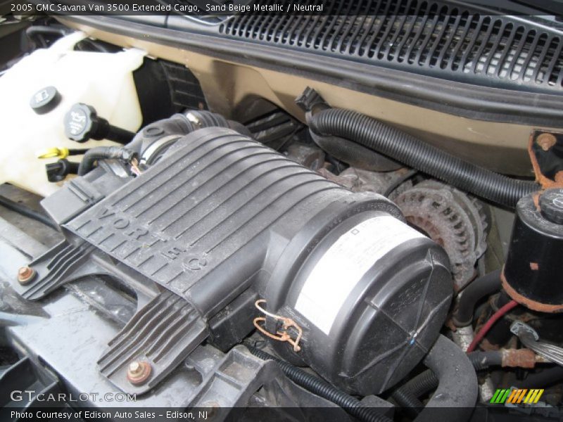 Sand Beige Metallic / Neutral 2005 GMC Savana Van 3500 Extended Cargo