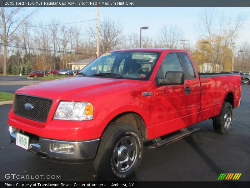 Bright Red / Medium Flint Grey 2005 Ford F150 XLT Regular Cab 4x4