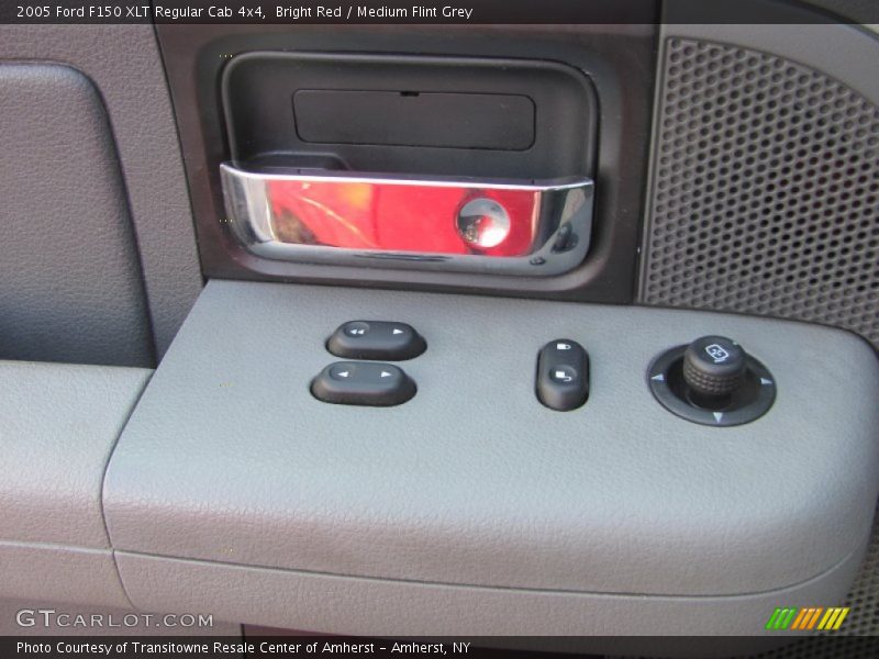 Bright Red / Medium Flint Grey 2005 Ford F150 XLT Regular Cab 4x4