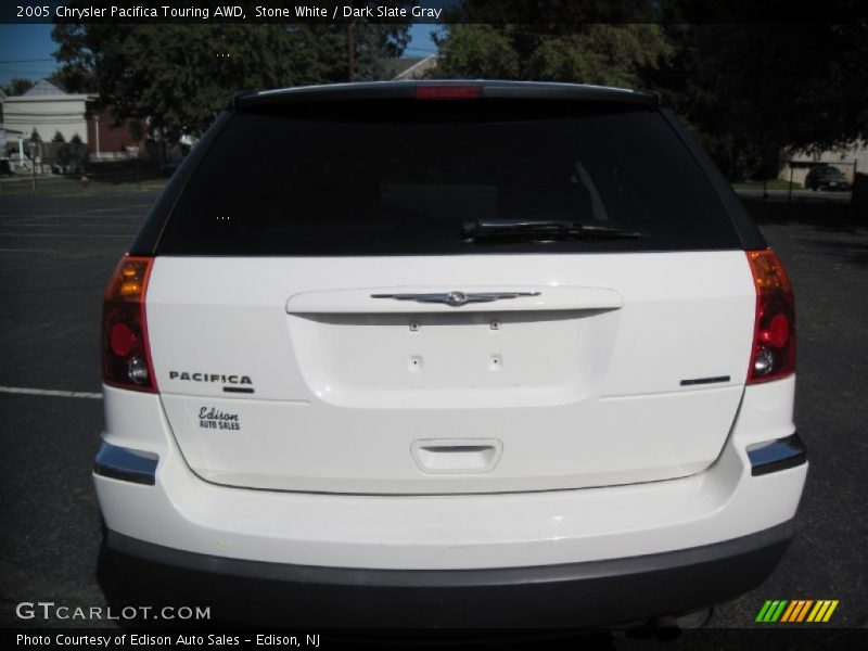 Stone White / Dark Slate Gray 2005 Chrysler Pacifica Touring AWD