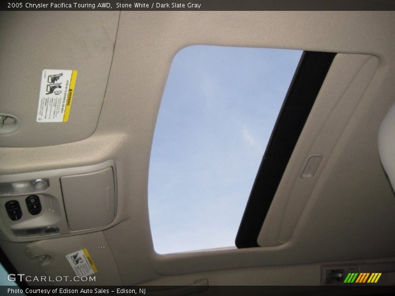 Stone White / Dark Slate Gray 2005 Chrysler Pacifica Touring AWD