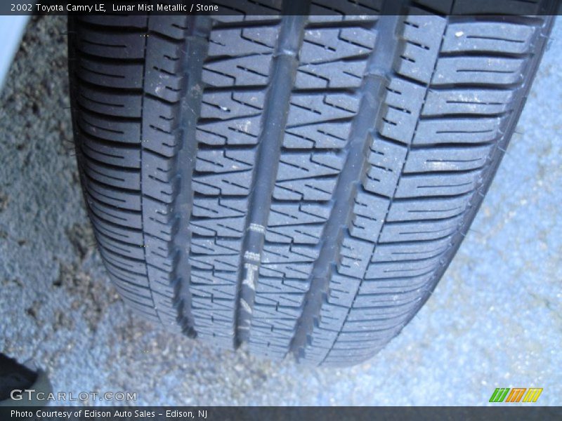 Lunar Mist Metallic / Stone 2002 Toyota Camry LE