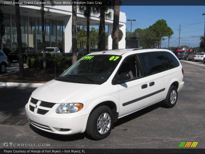 Stone White / Medium Slate Gray 2007 Dodge Grand Caravan SE