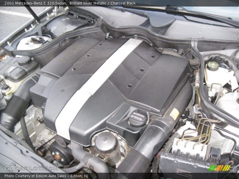 Brilliant Silver Metallic / Charcoal Black 2001 Mercedes-Benz C 320 Sedan