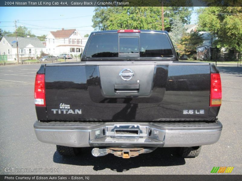 Galaxy Black / Graphite/Titanium 2004 Nissan Titan LE King Cab 4x4
