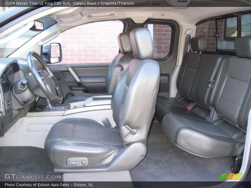 Galaxy Black / Graphite/Titanium 2004 Nissan Titan LE King Cab 4x4