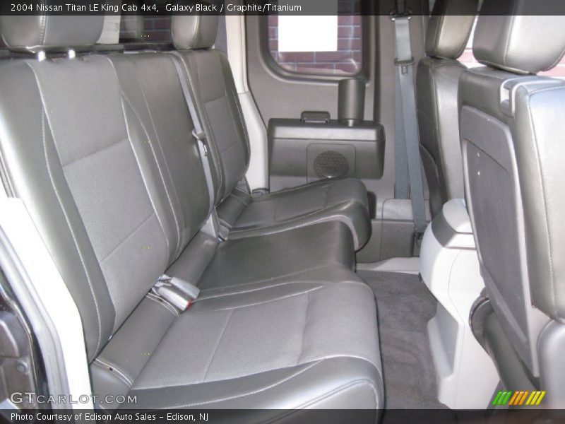 Galaxy Black / Graphite/Titanium 2004 Nissan Titan LE King Cab 4x4