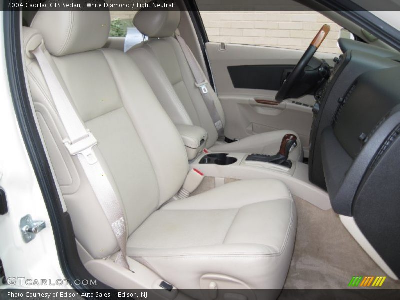 White Diamond / Light Neutral 2004 Cadillac CTS Sedan