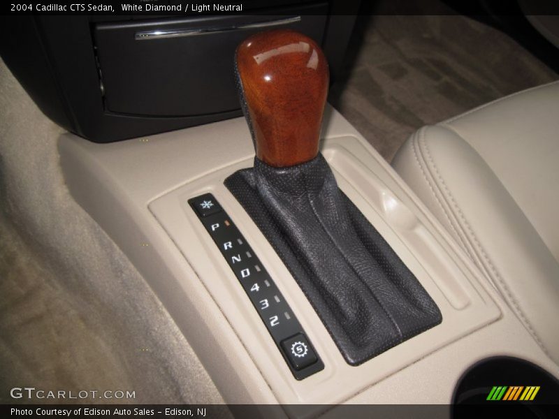 White Diamond / Light Neutral 2004 Cadillac CTS Sedan