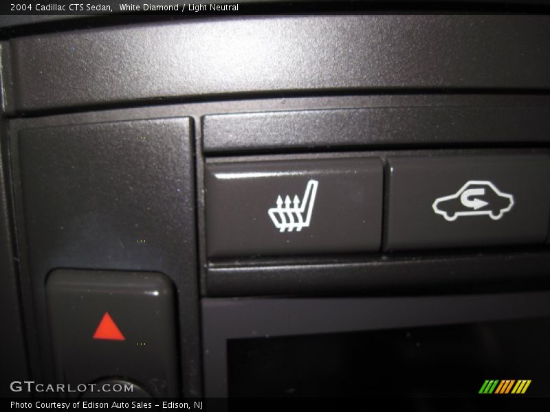 White Diamond / Light Neutral 2004 Cadillac CTS Sedan