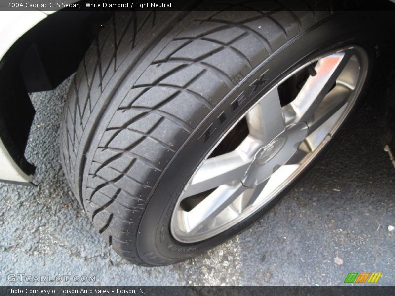 White Diamond / Light Neutral 2004 Cadillac CTS Sedan
