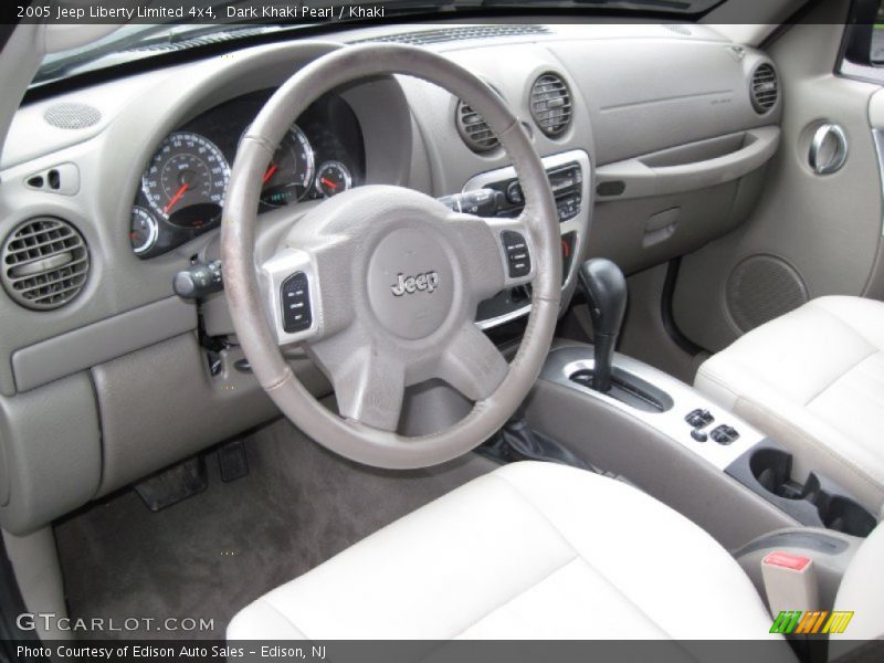 Dark Khaki Pearl / Khaki 2005 Jeep Liberty Limited 4x4