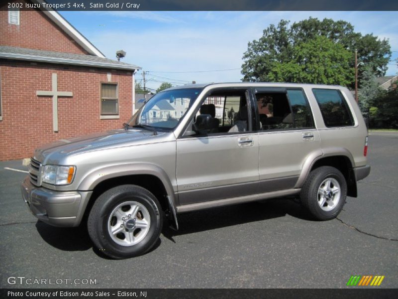 Satin Gold / Gray 2002 Isuzu Trooper S 4x4