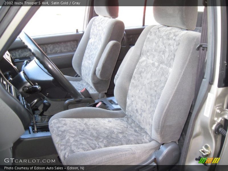 Satin Gold / Gray 2002 Isuzu Trooper S 4x4