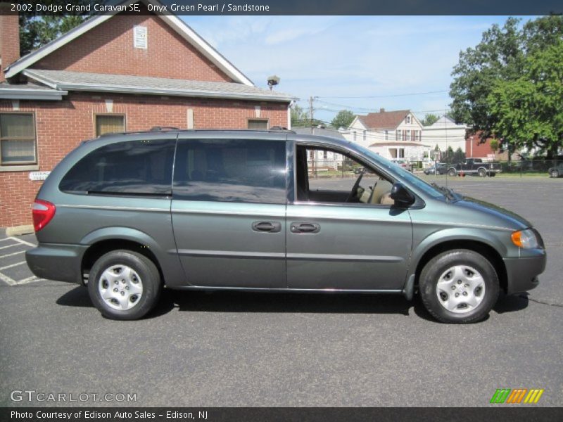 Onyx Green Pearl / Sandstone 2002 Dodge Grand Caravan SE