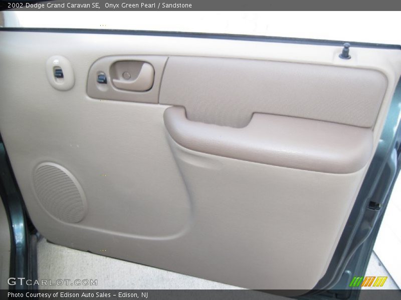 Onyx Green Pearl / Sandstone 2002 Dodge Grand Caravan SE