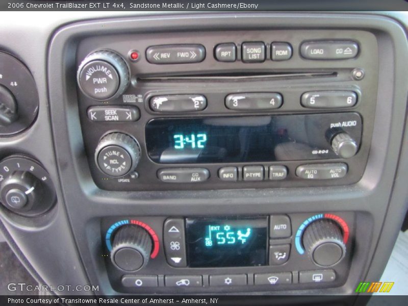 Sandstone Metallic / Light Cashmere/Ebony 2006 Chevrolet TrailBlazer EXT LT 4x4