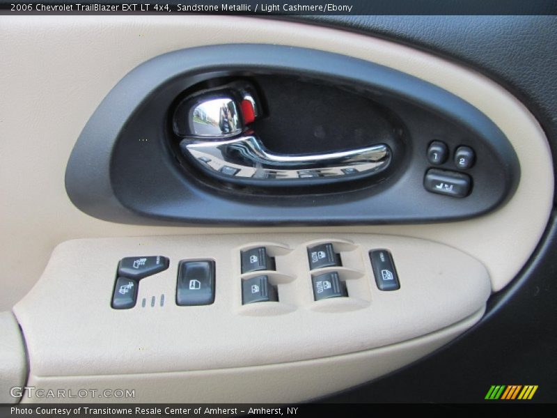 Sandstone Metallic / Light Cashmere/Ebony 2006 Chevrolet TrailBlazer EXT LT 4x4