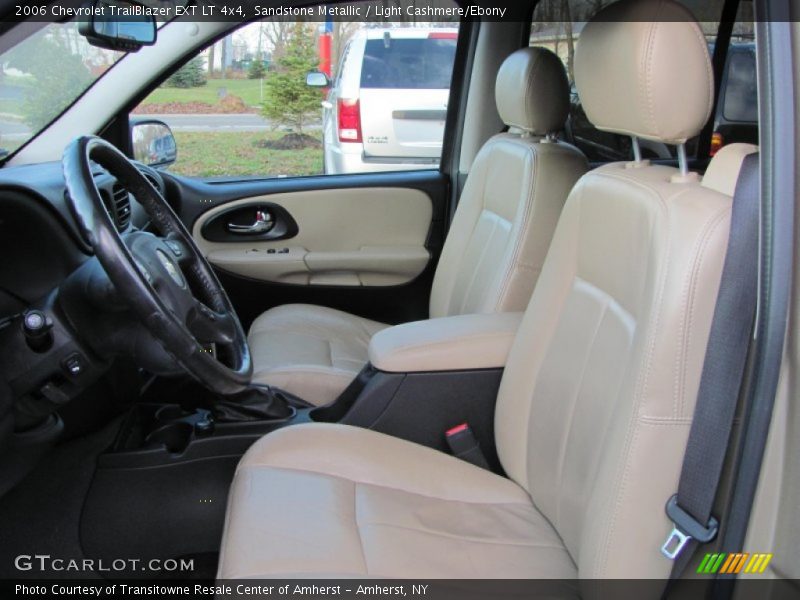 Sandstone Metallic / Light Cashmere/Ebony 2006 Chevrolet TrailBlazer EXT LT 4x4