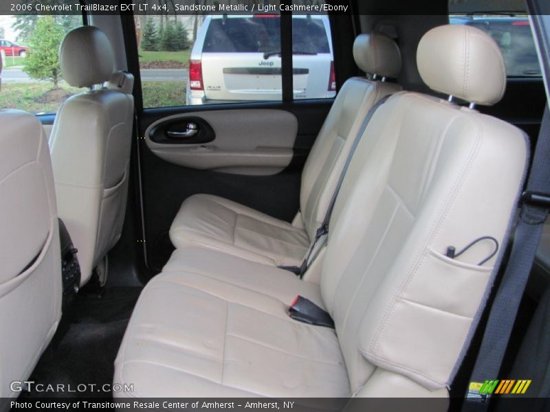 Sandstone Metallic / Light Cashmere/Ebony 2006 Chevrolet TrailBlazer EXT LT 4x4
