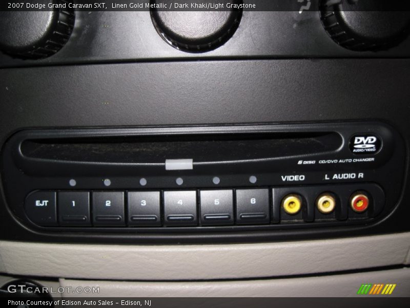 Linen Gold Metallic / Dark Khaki/Light Graystone 2007 Dodge Grand Caravan SXT