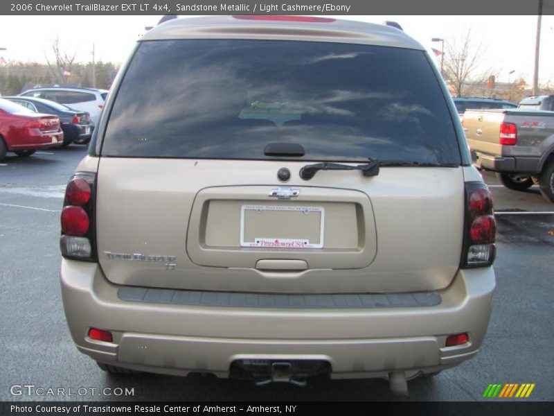 Sandstone Metallic / Light Cashmere/Ebony 2006 Chevrolet TrailBlazer EXT LT 4x4