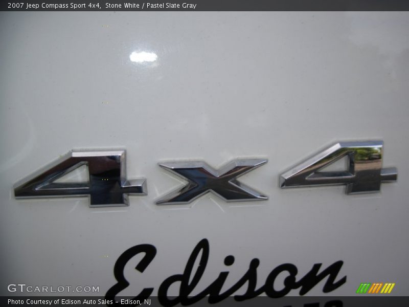 Stone White / Pastel Slate Gray 2007 Jeep Compass Sport 4x4