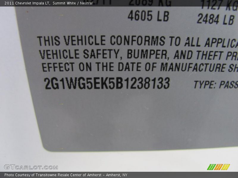 Summit White / Neutral 2011 Chevrolet Impala LT