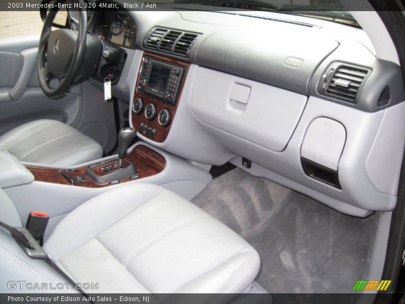 Black / Ash 2003 Mercedes-Benz ML 320 4Matic