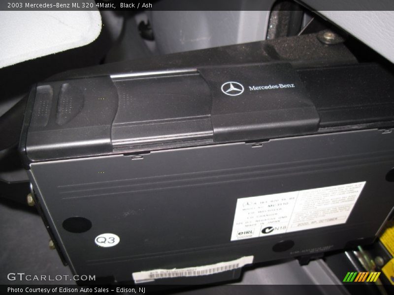 Black / Ash 2003 Mercedes-Benz ML 320 4Matic