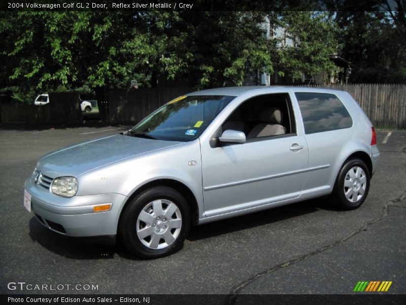 Reflex Silver Metallic / Grey 2004 Volkswagen Golf GL 2 Door