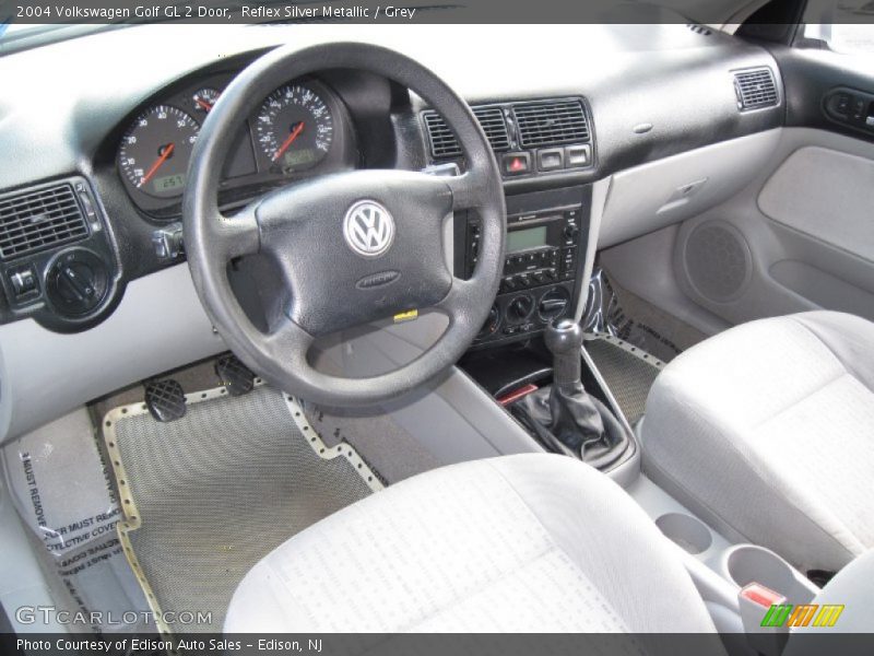 Reflex Silver Metallic / Grey 2004 Volkswagen Golf GL 2 Door