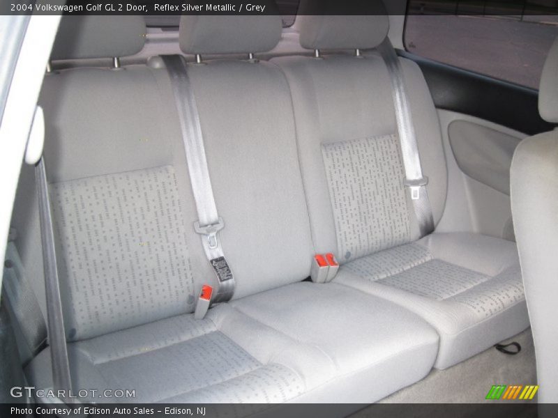 Reflex Silver Metallic / Grey 2004 Volkswagen Golf GL 2 Door