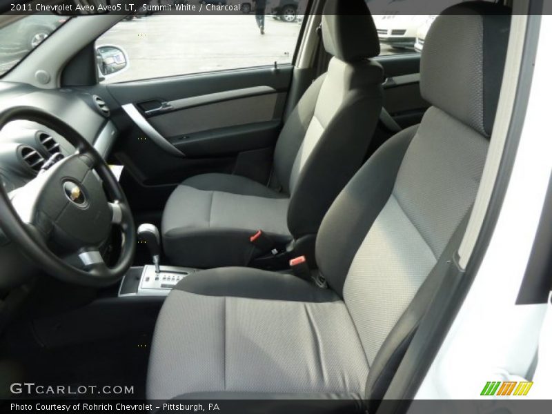 Summit White / Charcoal 2011 Chevrolet Aveo Aveo5 LT