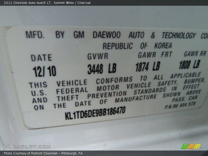 Summit White / Charcoal 2011 Chevrolet Aveo Aveo5 LT