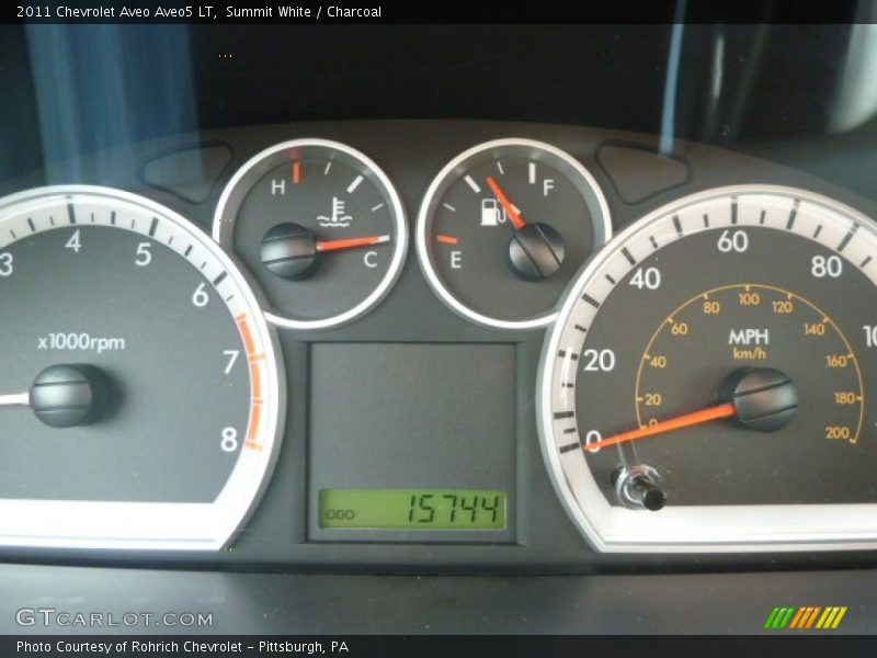 Summit White / Charcoal 2011 Chevrolet Aveo Aveo5 LT