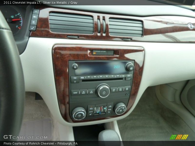 Silver Ice Metallic / Gray 2011 Chevrolet Impala LT
