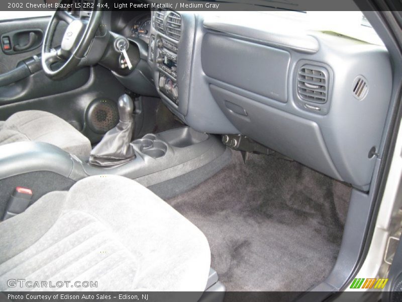 Light Pewter Metallic / Medium Gray 2002 Chevrolet Blazer LS ZR2 4x4