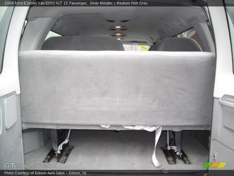 Silver Metallic / Medium Flint Grey 2006 Ford E Series Van E350 XLT 15 Passenger