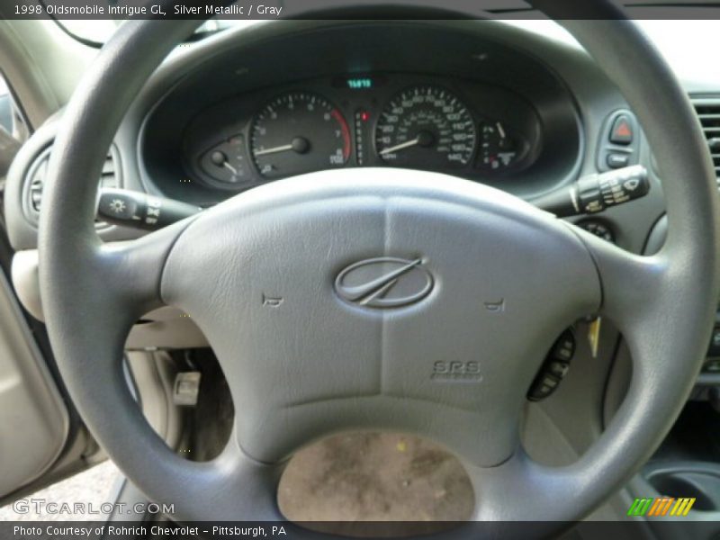 Silver Metallic / Gray 1998 Oldsmobile Intrigue GL