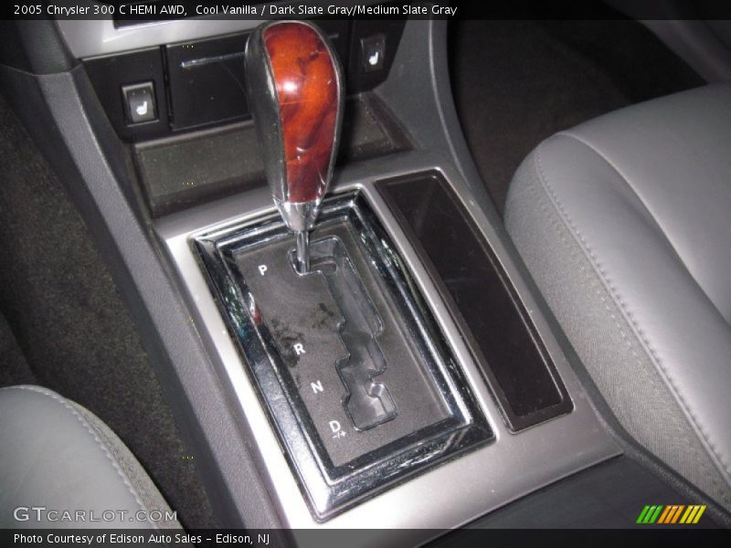  2005 300 C HEMI AWD 5 Speed Automatic Shifter