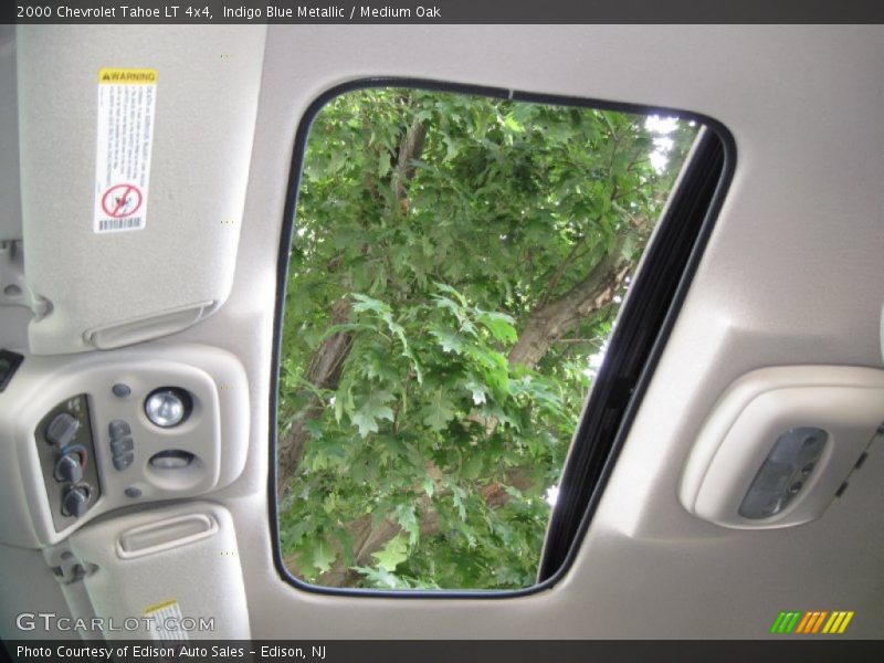 Indigo Blue Metallic / Medium Oak 2000 Chevrolet Tahoe LT 4x4