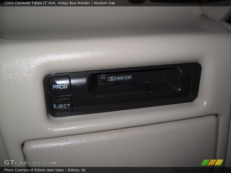 Indigo Blue Metallic / Medium Oak 2000 Chevrolet Tahoe LT 4x4