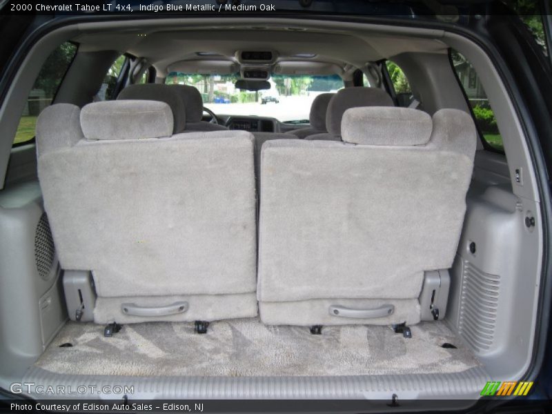 Indigo Blue Metallic / Medium Oak 2000 Chevrolet Tahoe LT 4x4