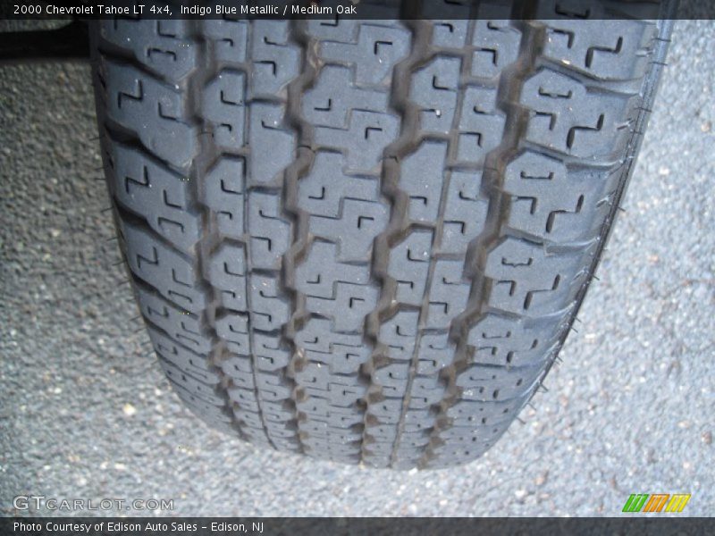 Indigo Blue Metallic / Medium Oak 2000 Chevrolet Tahoe LT 4x4