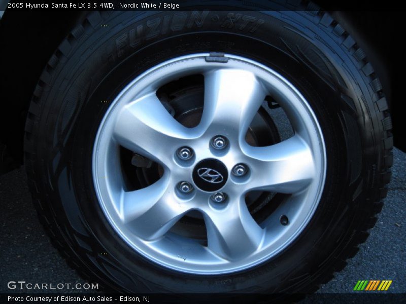 Nordic White / Beige 2005 Hyundai Santa Fe LX 3.5 4WD